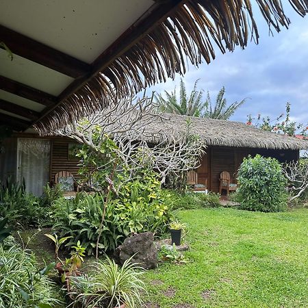 Hare Henua Bed & Breakfast Hanga Roa Exterior foto