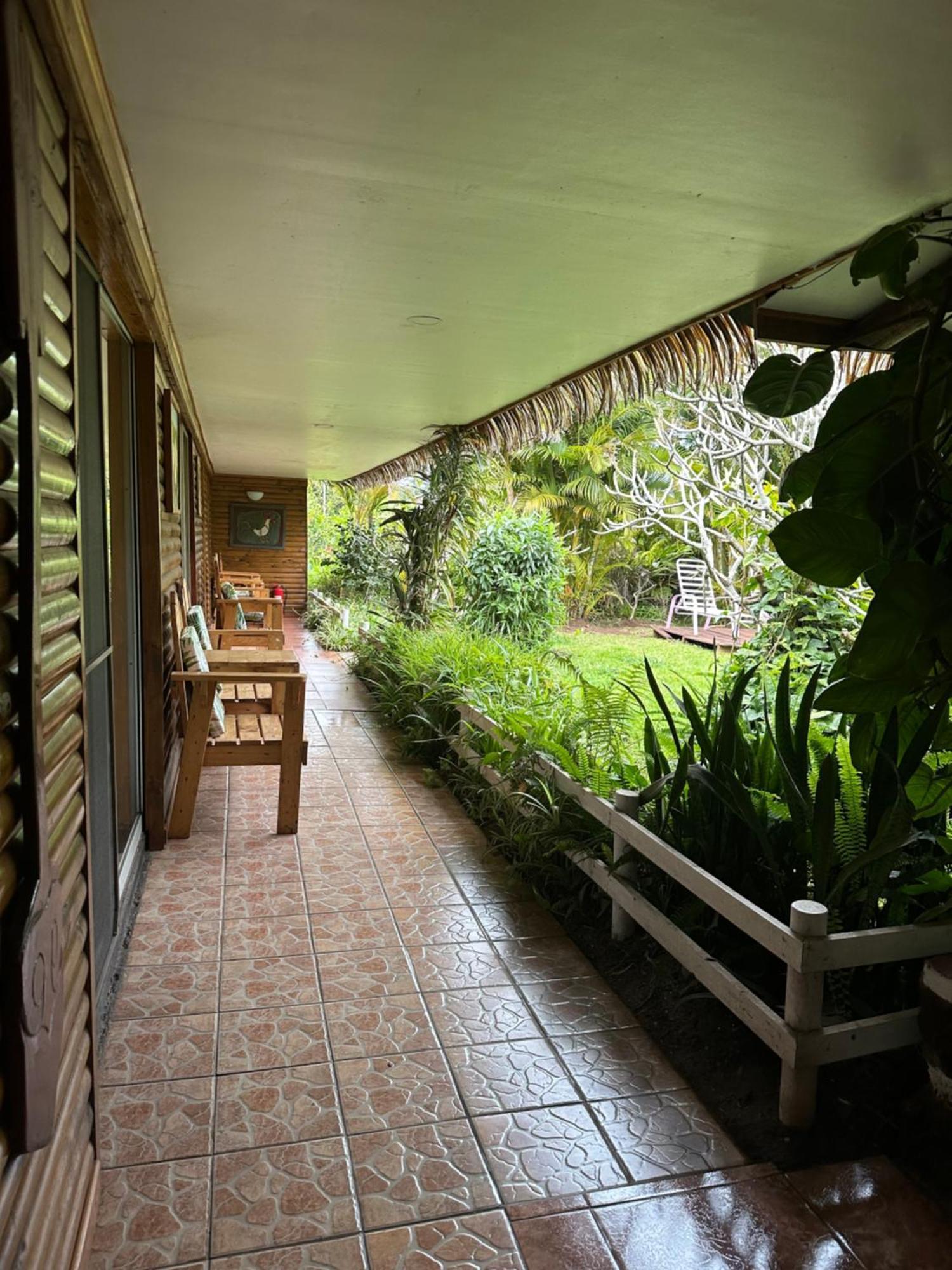 Hare Henua Bed & Breakfast Hanga Roa Exterior foto