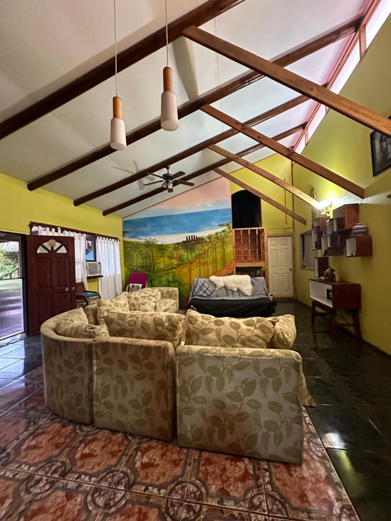 Hare Henua Bed & Breakfast Hanga Roa Exterior foto