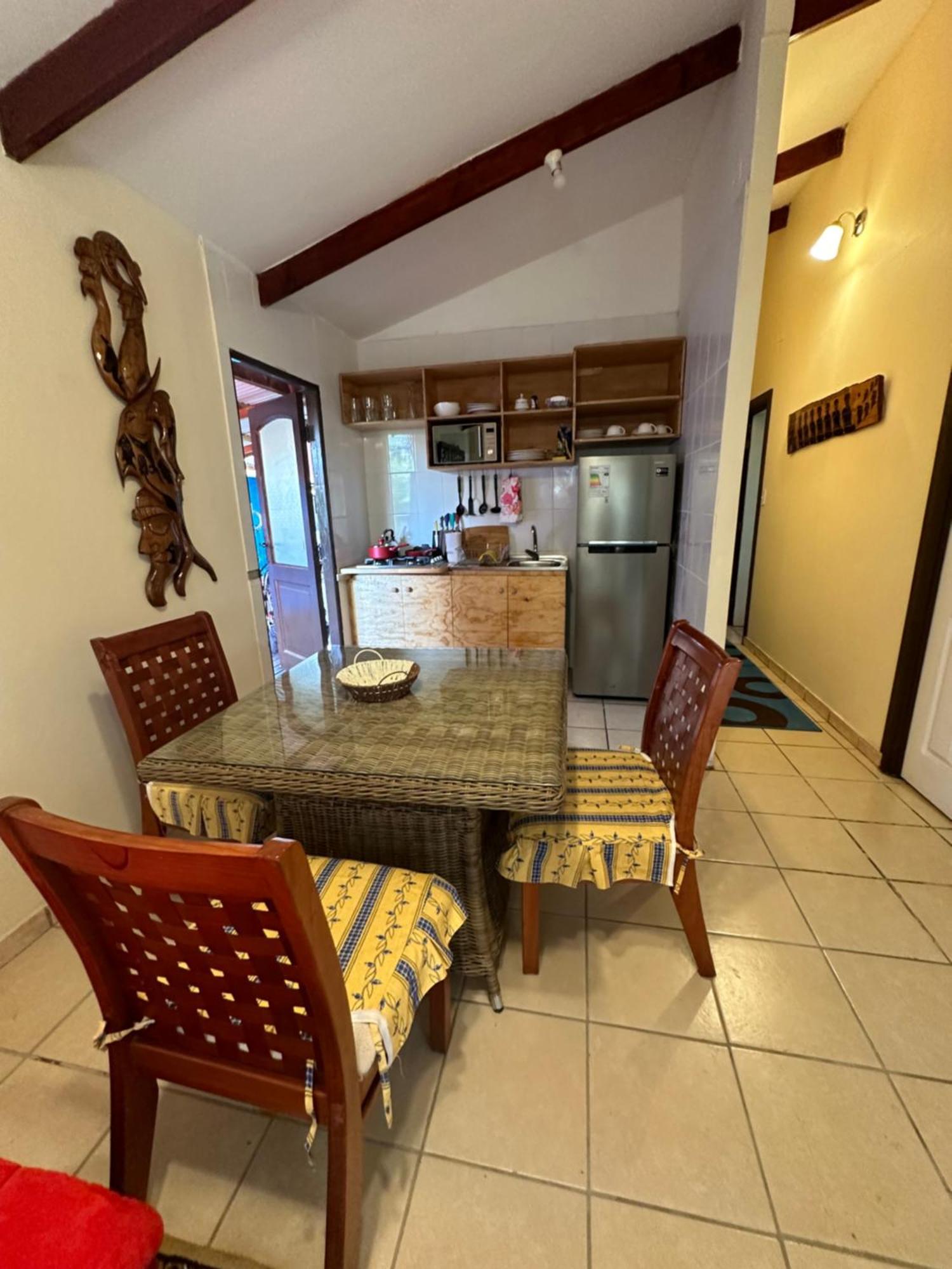 Hare Henua Bed & Breakfast Hanga Roa Exterior foto